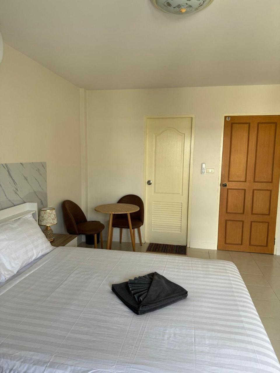 Apartments Kata Beach ภายนอก รูปภาพ